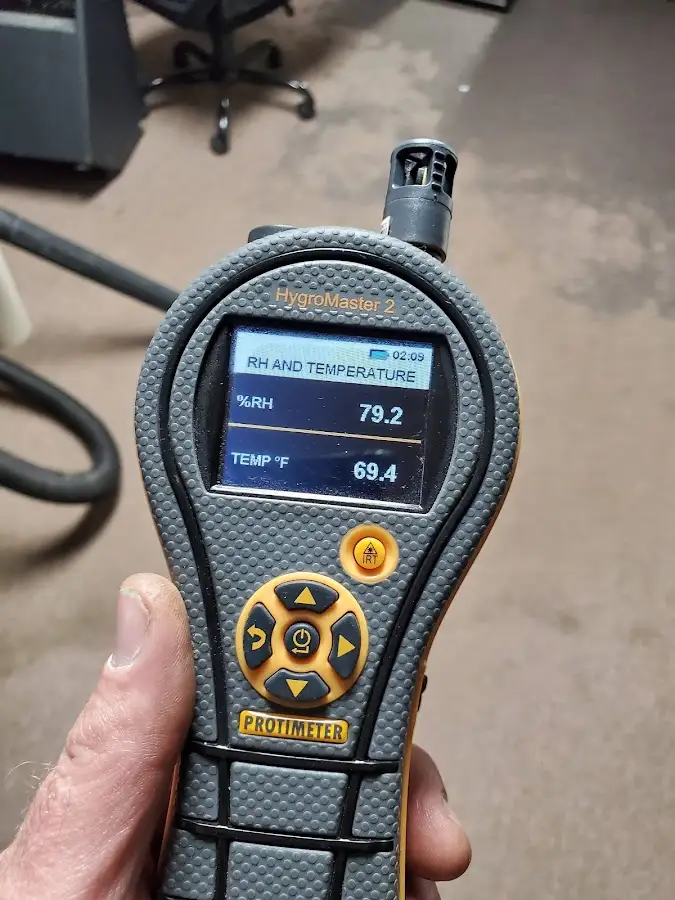 Moisture meter humidity assessment for Mold Remediation & Removal in Auburn Hills